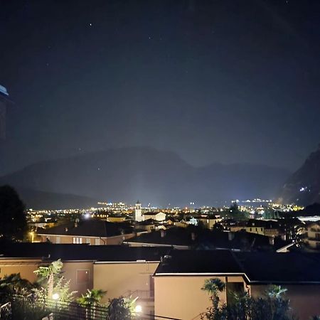 Appartamento Peppino Mit Seeblick Und Pool Riva Zewnętrze zdjęcie
